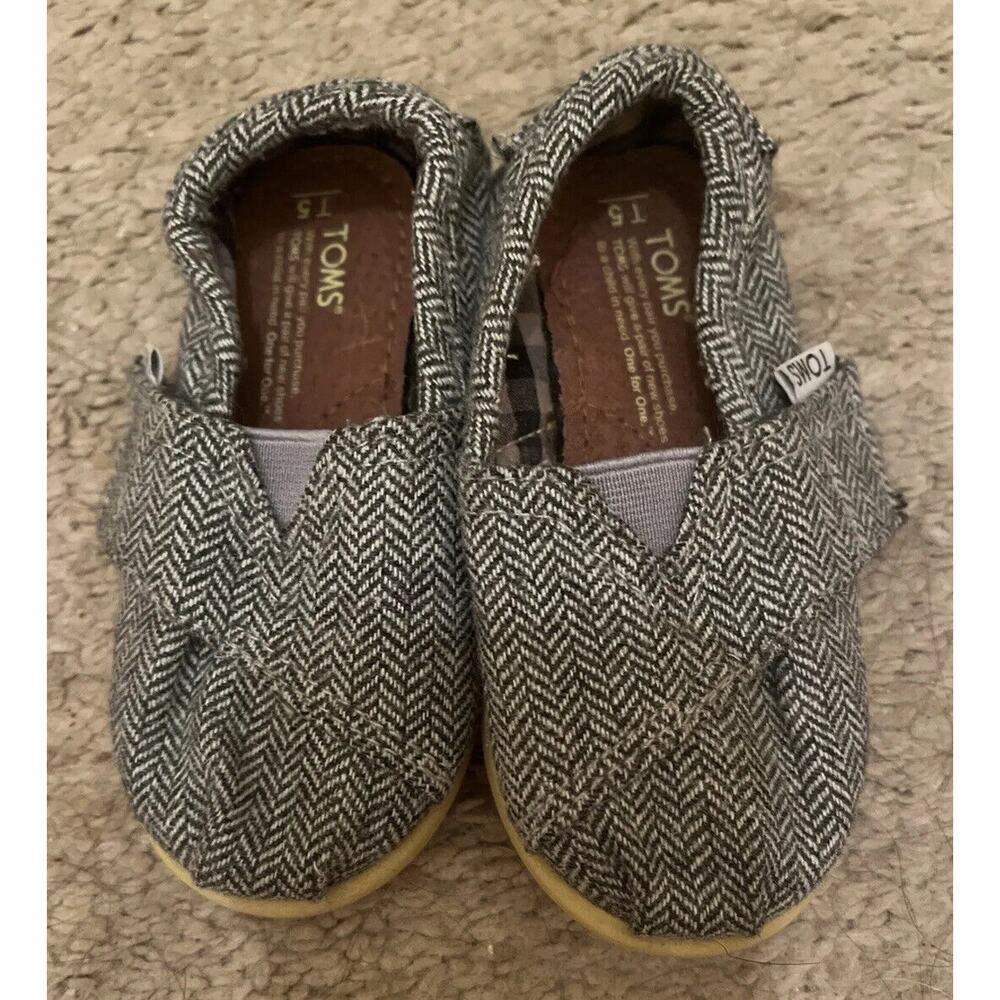 Little Girls Gray Tweed Toms Shoes Size T5